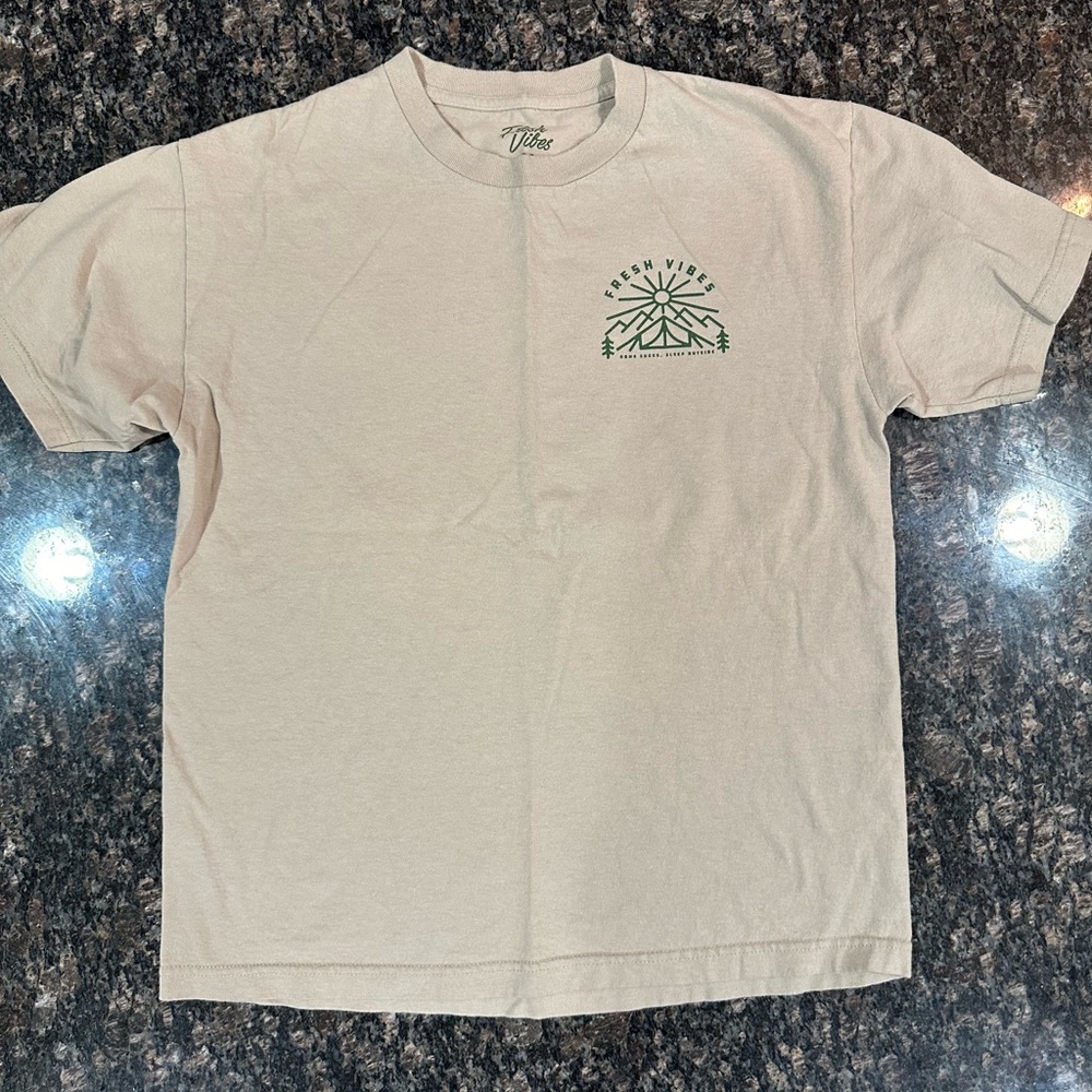 Fresh Vibes T-shirt